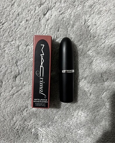 MAC Mac velvet teddy