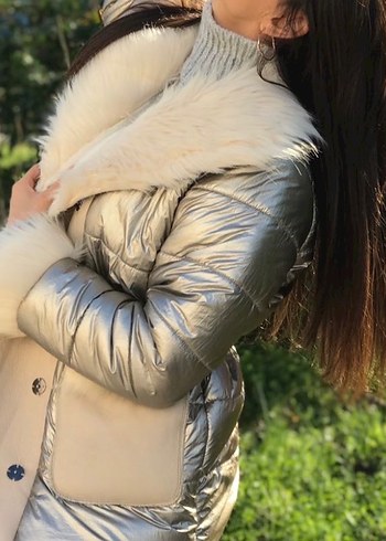 Kürk Detaylı Kısa Gri Kadın Kışlık Mont - Görsel 2