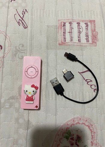 Pembe Hello Kitty USB MP3 Çalar