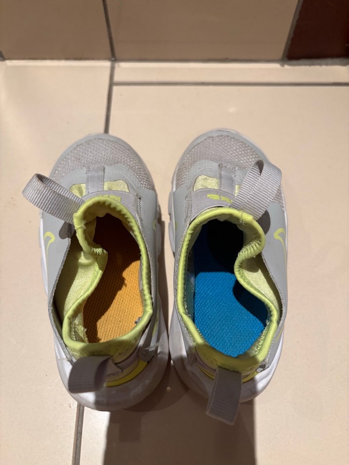 Nike Çocuk Spor Ayakkabı - Görsel 4