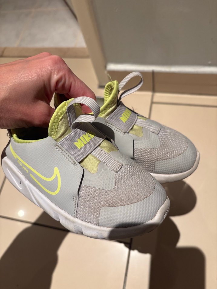 Nike Çocuk Spor Ayakkabı - Görsel 2