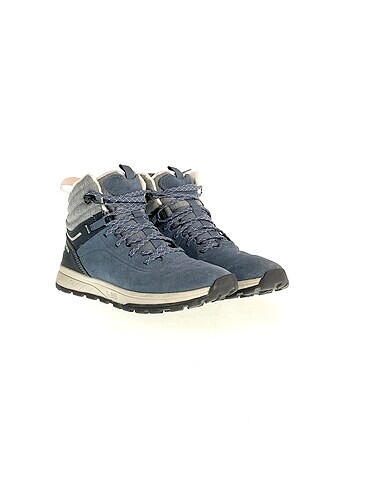 Decathlon Decathlon Bot %70 İndirimli.