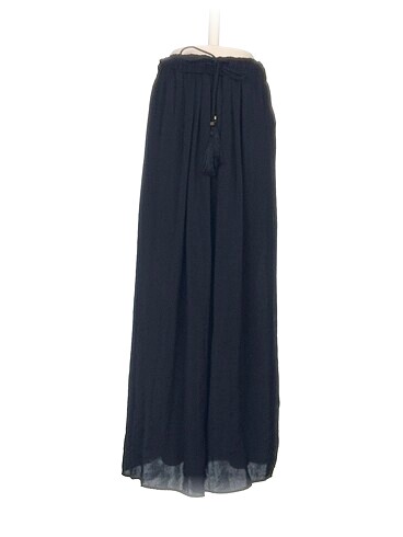 Zara Düz Kesim %70 İndirimli.