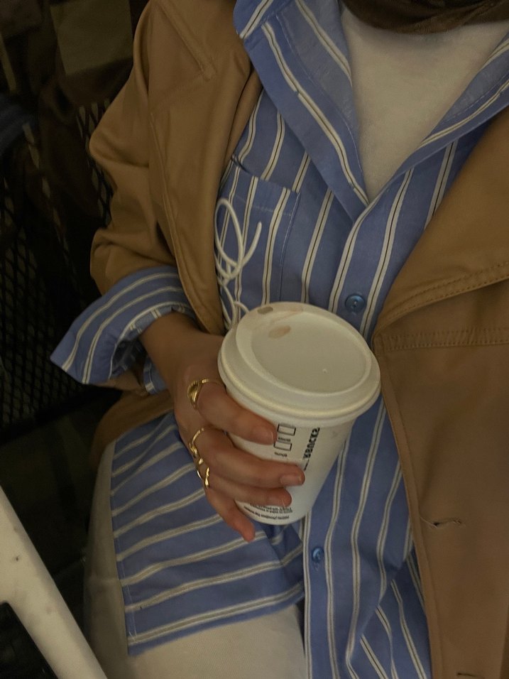 Bej Midi Düğmeli Pamuklu Kadın Gömlek - Görsel 4