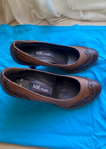 Kahverengi Deri Dolgu Topuklu Klasik Kadın Ayakkabı - Görsel 5