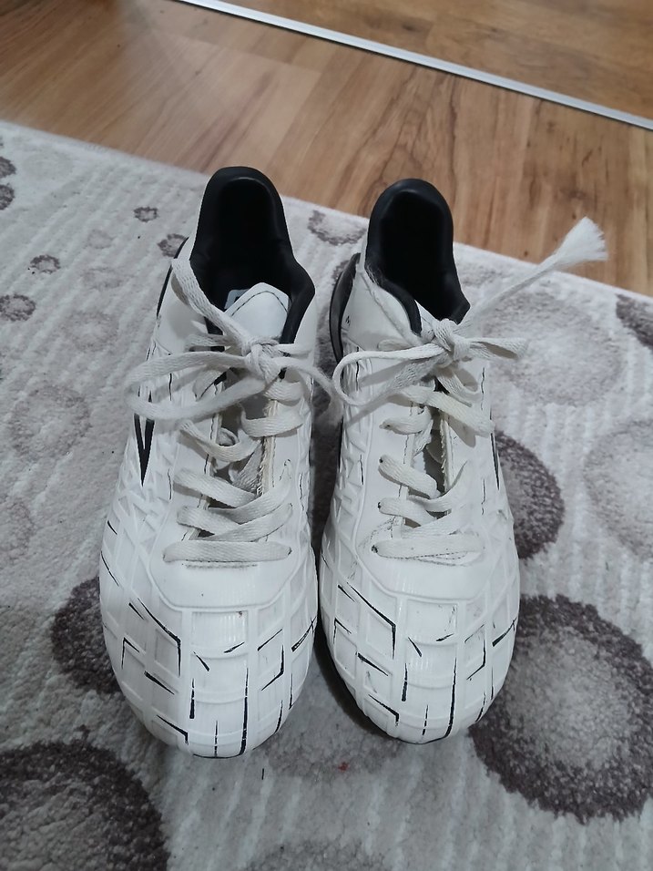 Beyaz Erkek Futbol Ayakkabısı - Görsel 5