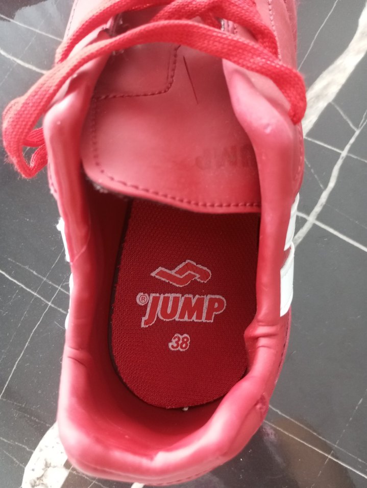 Kırmızı Bağcıklı Erkek Futbol Ayakkabısı - Görsel 5