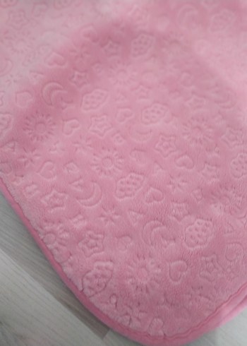 Nakışlı Pembe Çocuk Battaniyesi - Görsel 2