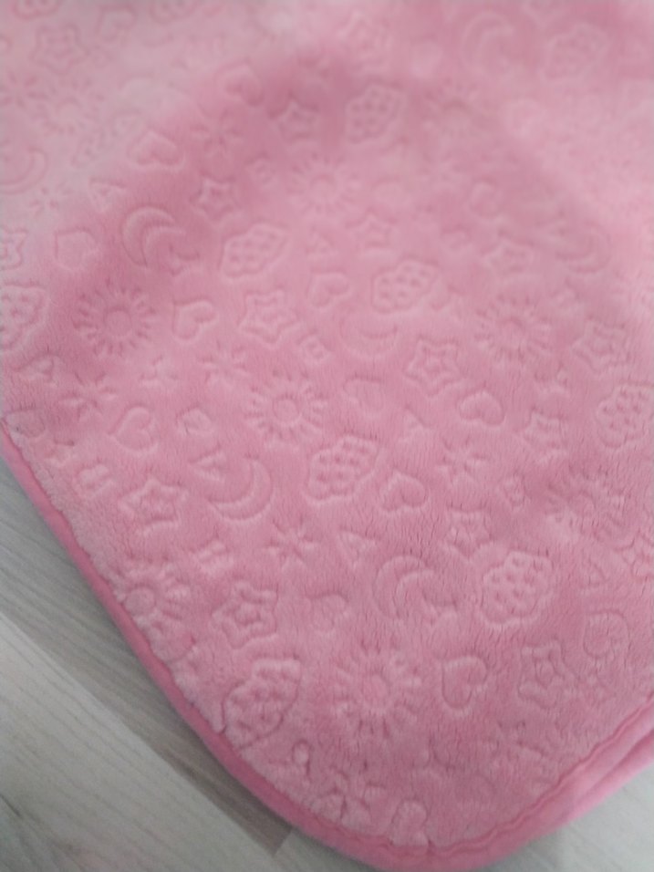 Nakışlı Pembe Çocuk Battaniyesi - Görsel 2