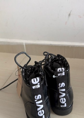 Levis Levi S Siyah Bagcikli Bot