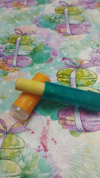 Dudak nemlendirici - Görsel 3