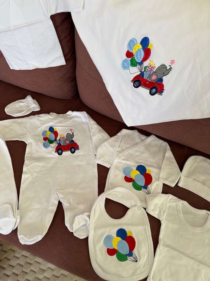 Beyaz Baskılı Bebek Hastane Çıkışı Seti HİÇ KULLANILMADI - Görsel 2