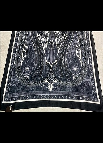 Versace Hint ipek yazılı etro vual şal