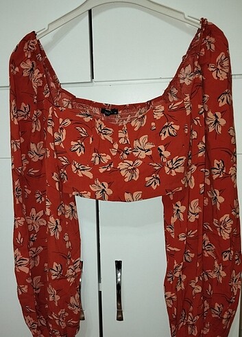 Trendyol & Milla Crop balon kol bluz