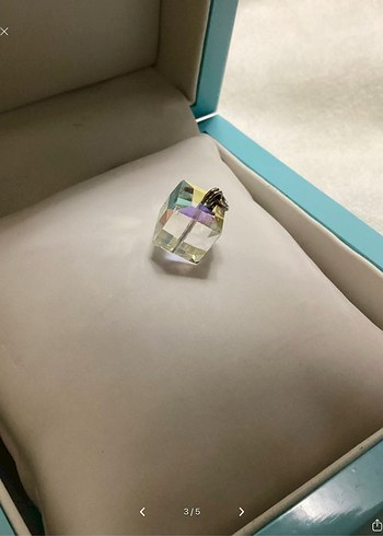 Kristal Küp Kesim Şık Kolye Ucu - Görsel 3