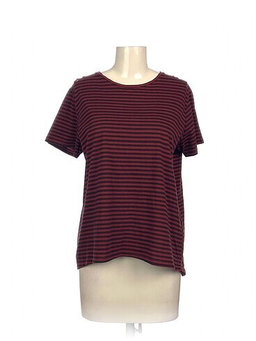 Zara T-shirt %70 İndirimli.