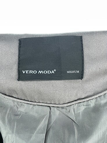 m Beden çeşitli Renk Vero Moda Trenchcoat %70 İndirimli.