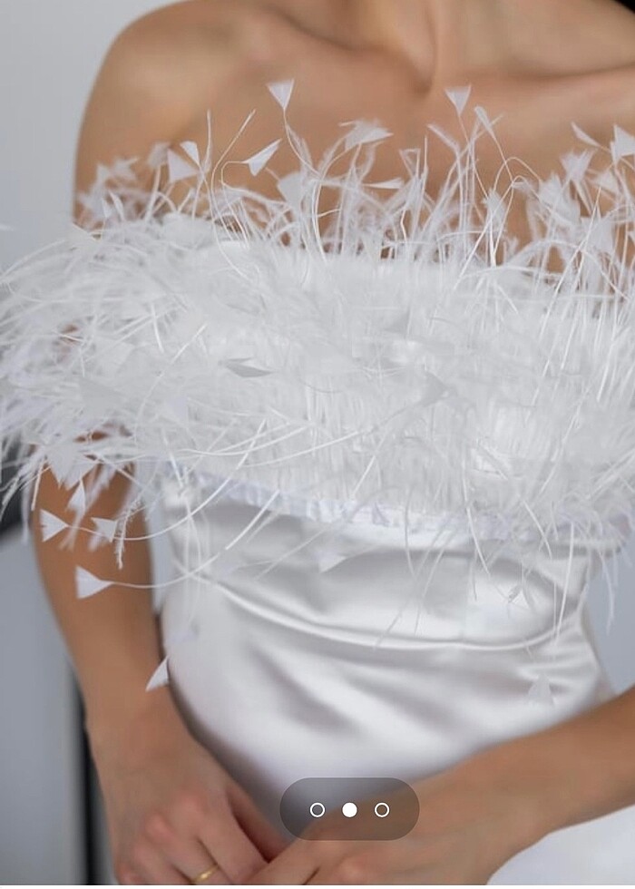 Beyaz otrişli abiye - Görsel 2