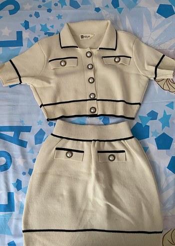 Düğmeli Beyaz Mini Örme Elbise - Görsel 4