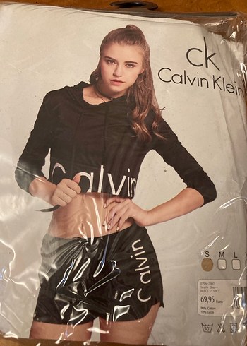 Calvin Klein s