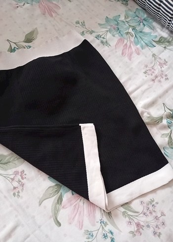 siyah beyaz cizgili etek - Görsel 2