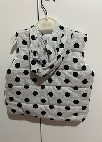 Kız Çocuk Gri Puantiyeli Fermuarlı Yelek - Görsel 2