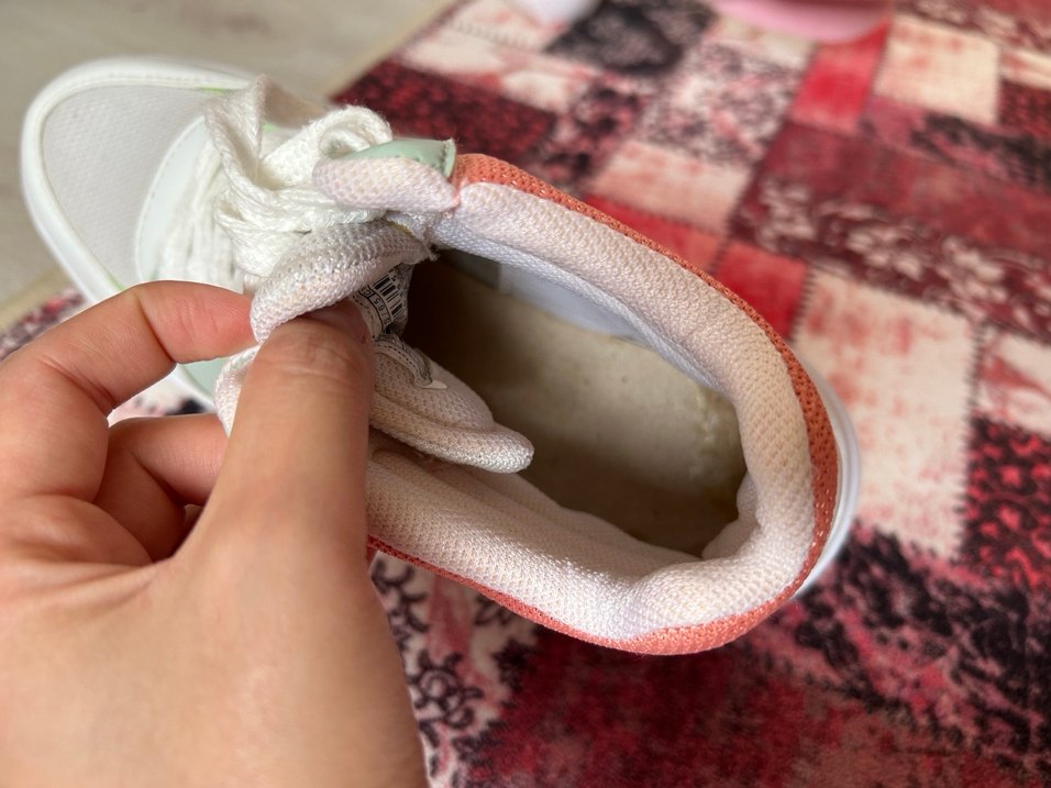 Beyaz Pastel Renkli Dolgu Topuklu Bağcıklı Spor Ayakkabı - Görsel 3