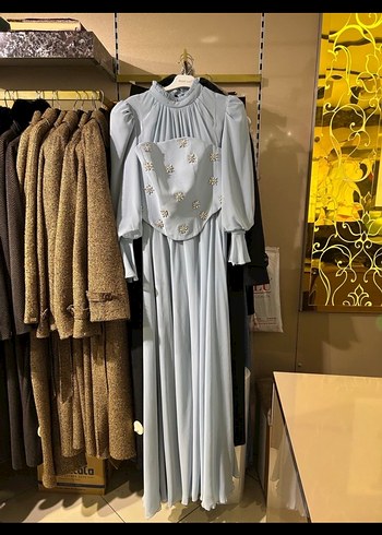 Mavi Nakışlı Uzun Kollu Abiye Elbise - Görsel 5