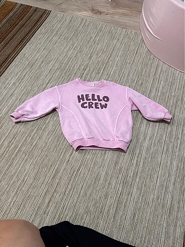 Zara sweat