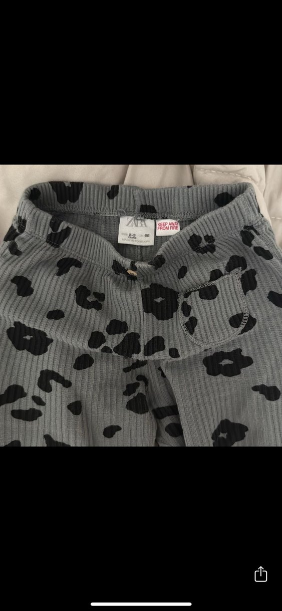 Uzun Kollu Düğmeli Gri Desenli Bebek Kız Takımı - Görsel 4