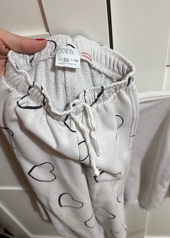 Beyaz Baskılı Kız Sweatshirt - Görsel 4