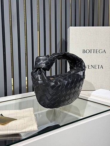 Bottega veneta