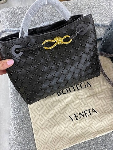 Bottega veneta