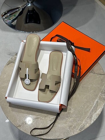37 Beden siyah Renk Hermes
