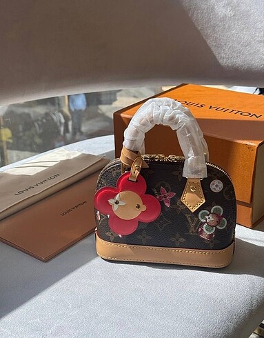 Louis Vuitton Louis vuitton