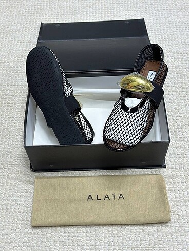 37 Beden Alaia