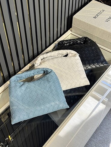 Bottega veneta