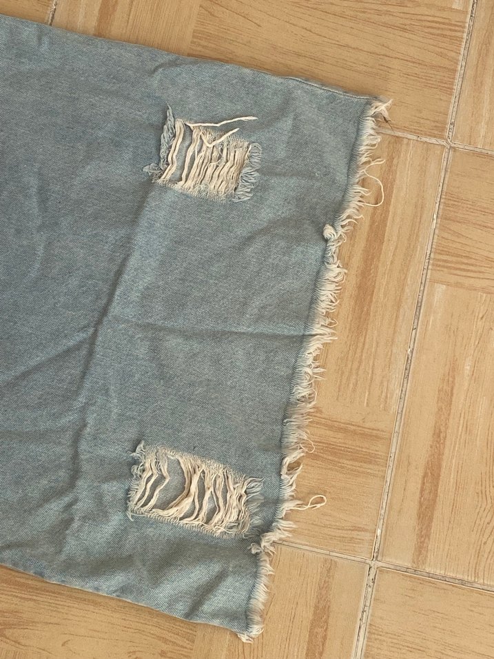 Gri Denim Askılı Kadın Şort Tulum - Görsel 3