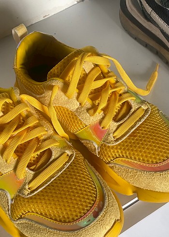 Sarı Bağcıklı Kadın Spor Ayakkabı - Görsel 2