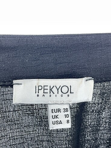 38 Beden siyah Renk ipekyol Gömlek %70 İndirimli.