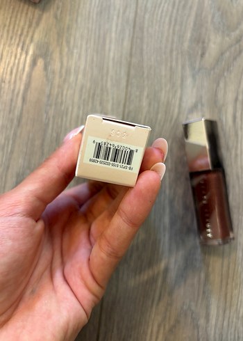 Fenty Beauty Gloss Bomb Hot Chocolit Lip Gloss - Görsel 3