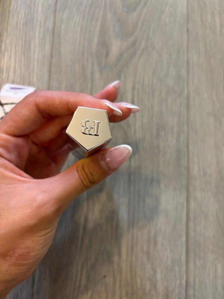 Fenty Beauty Gloss Bomb Hot Chocolit Lip Gloss - Görsel 5