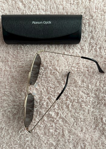 Bej Parlak Kadın Güneş Gözlüğü - Görsel 4