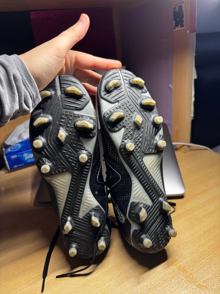 Siyah Erkek Futbol Ayakkabısı Velcro Bağcıklı - Görsel 4