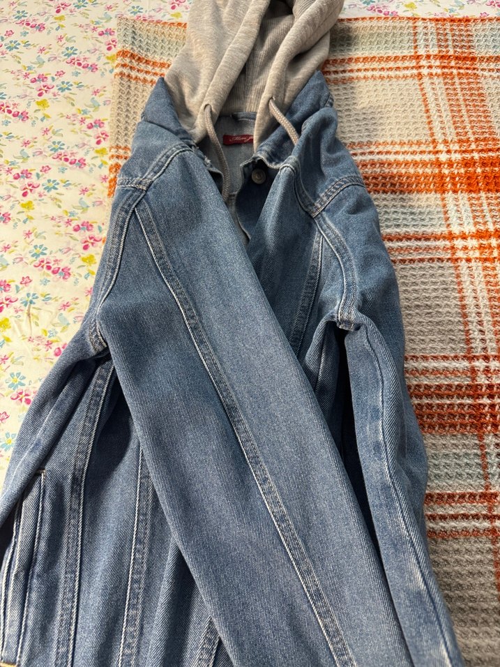 Kapüşonlu Gri Denim Ceket - Görsel 4