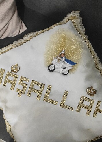Diğer Taki yastığı 