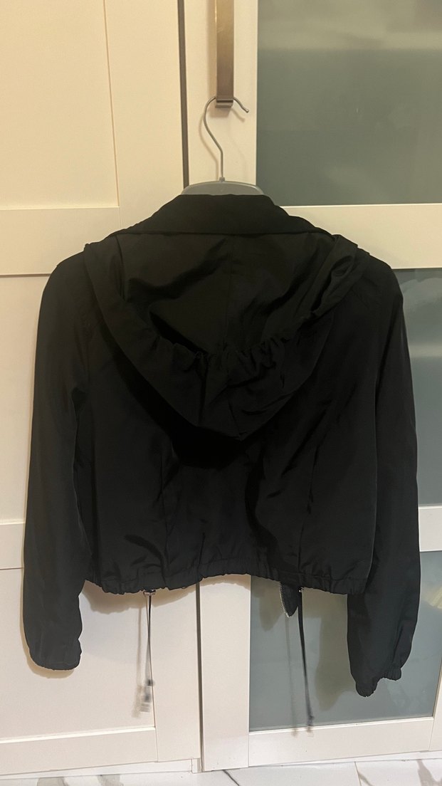 Siyah Fermuarlı Kadın kısa Ceket - Görsel 3