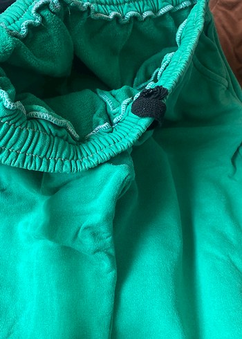m Beden yeşil Renk Erkek Çocuk Rahat Kesim Yeşil Pantolon