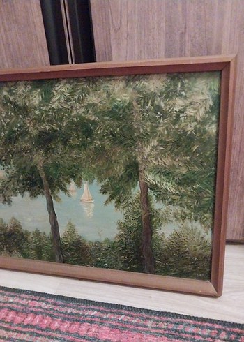 Parlak Yeşil Ağaçlar ve Yelkenli Tablosu - Görsel 2