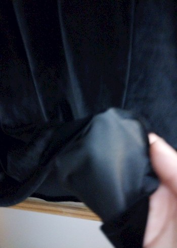 Siyah Drapeli Uzun Kollu Bluz - Görsel 5